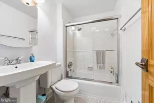 513 S 13th St, Philadelphia, PA 19147 - Photo 15