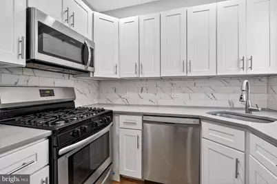 2543 Nicholas Street, Philadelphia, PA 19121 - Photo 9