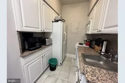 237 S 18th Street #7E, Philadelphia, PA 19103 - Photo 3