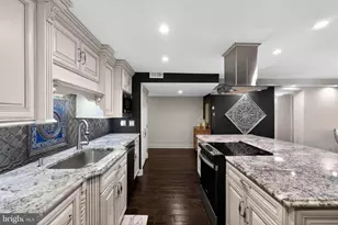 1420 Locust St, Philadelphia, PA 19102 - Photo 3