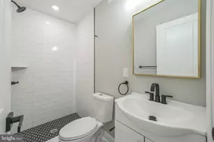 1702 S 22nd St, Philadelphia, PA 19145 - Photo 15