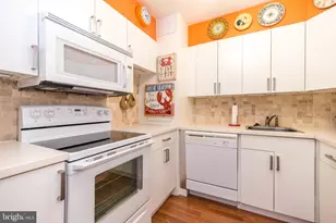 1900 John F Kennedy Blvd, Philadelphia, PA 19103 - Photo 9