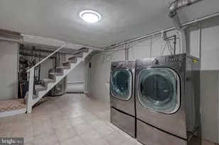 1314 Oakmont St, Philadelphia, PA 19111 - Photo 33