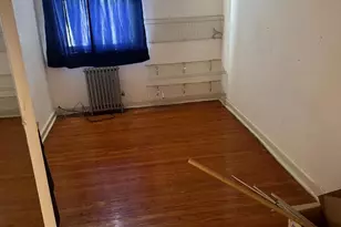 1629 Murdoch Rd, Philadelphia, PA 19150 - Photo 3