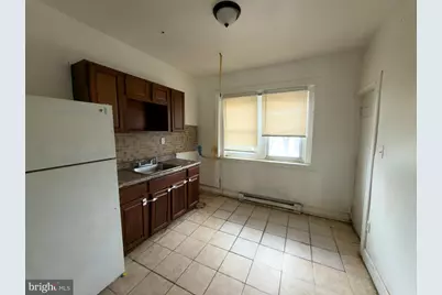 5829 Warrington Avenue, Philadelphia, PA 19143 - Photo 9