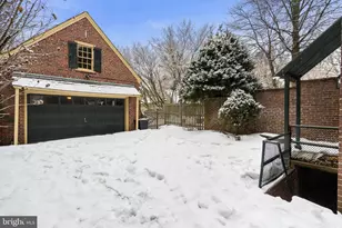 30 Summit St, Philadelphia, PA 19118 - Photo 67