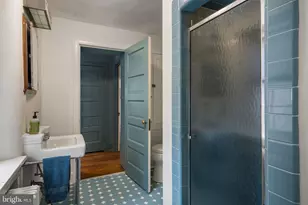 30 Summit St, Philadelphia, PA 19118 - Photo 45