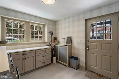 30 Summit Street, Philadelphia, PA 19118 - Photo 19