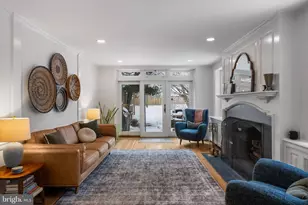 30 Summit St, Philadelphia, PA 19118 - Photo 21