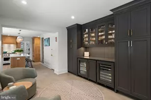 30 Summit St, Philadelphia, PA 19118 - Photo 9