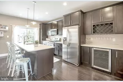 534 Green Lane, Philadelphia, PA 19128 - Photo 5