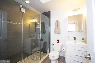 738 N 19th Street #B, Philadelphia, PA 19130 - Photo 15