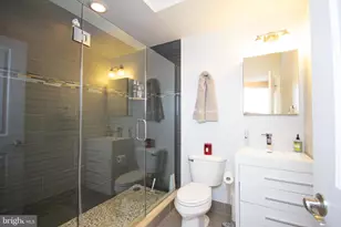 738 N 19th St, Philadelphia, PA 19130 - Photo 15