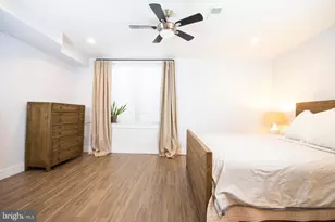 738 N 19th St, Philadelphia, PA 19130 - Photo 13