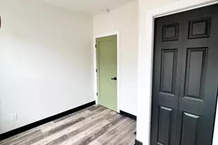 2539 N Marshall St, Philadelphia, PA 19133 - Photo 5