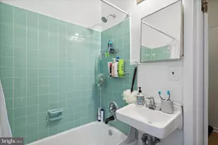 3215 Hamilton St, Philadelphia, PA 19104 - Photo 9