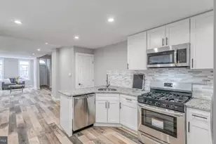 2021 W Oxford St, Philadelphia, PA 19121 - Photo 9