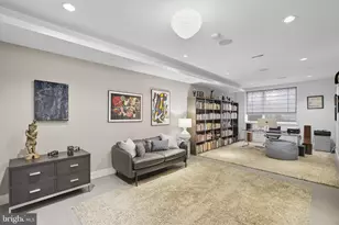 204 W Laurel St, Philadelphia, PA 19123 - Photo 13