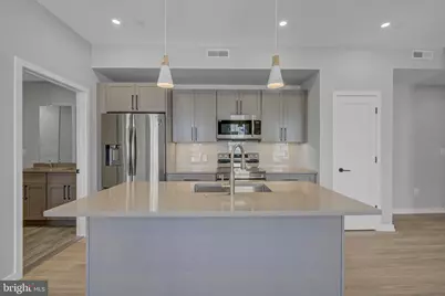 2445 Innovator Way #3D, Philadelphia, PA 19146 - Photo 3