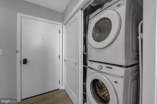 2445 Innovator Wy, Philadelphia, PA 19146 - Photo 15