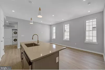 2445 Innovator Way #3D, Philadelphia, PA 19146 - Photo 5