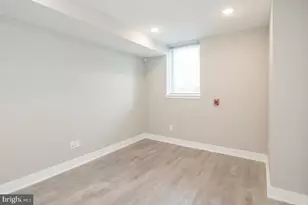 1206 N 24th St, Philadelphia, PA 19121 - Photo 13