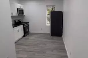 5161 Wakefield St, Philadelphia, PA 19144 - Photo 3