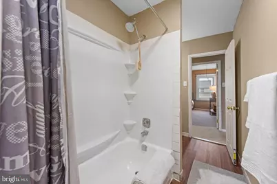 8229 Chelwynde Avenue, Philadelphia, PA 19153 - Photo 29