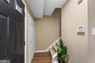 8229 Chelwynde Ave, Philadelphia, PA 19153 - Photo 15