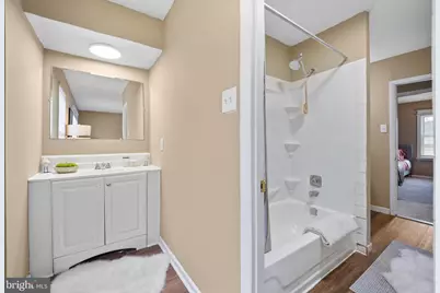 8229 Chelwynde Avenue, Philadelphia, PA 19153 - Photo 27