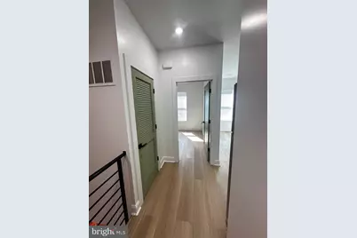 1229 W Somerset Street #B, Philadelphia, PA 19133 - Photo 9