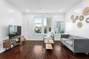 1433 Ogden St, Philadelphia, PA 19130 - Photo 3