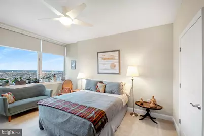 400 S Broad Street #2407, Philadelphia, PA 19146 - Photo 21