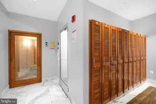 400 S Broad St, Philadelphia, PA 19146 - Photo 49