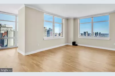 400 S Broad Street #2407, Philadelphia, PA 19146 - Photo 9