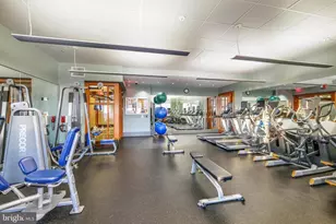 400 S Broad St, Philadelphia, PA 19146 - Photo 39