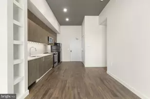 525 N 41st St, Philadelphia, PA 19104 - Photo 7