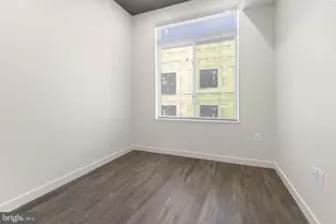 525 N 41st St, Philadelphia, PA 19104 - Photo 19