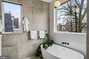 2150 Kater St, Philadelphia, PA 19146 - Photo 21