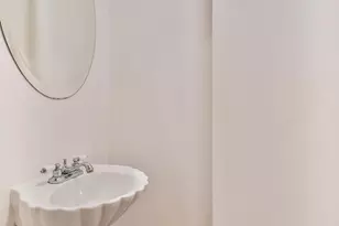 634 Kimball St, Philadelphia, PA 19147 - Photo 11