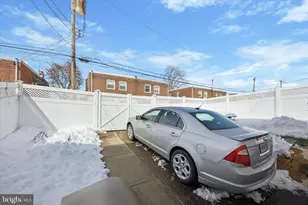 8838 Revere St, Philadelphia, PA 19152 - Photo 23