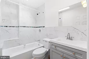 2042 S Cecil St, Philadelphia, PA 19143 - Photo 15