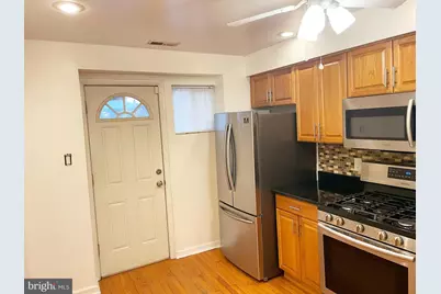 2433 Manton Street, Philadelphia, PA 19146 - Photo 5