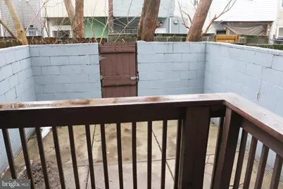 2433 Manton Street, Philadelphia, PA 19146 - Photo 7