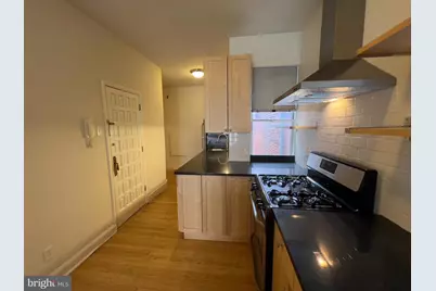 2038 Locust Street #3, Philadelphia, PA 19103 - Photo 17