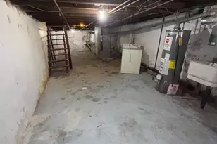 1916 S Norwood St, Philadelphia, PA 19145 - Photo 17