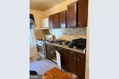 2003 S Norwood Street, Philadelphia, PA 19145 - Photo 7