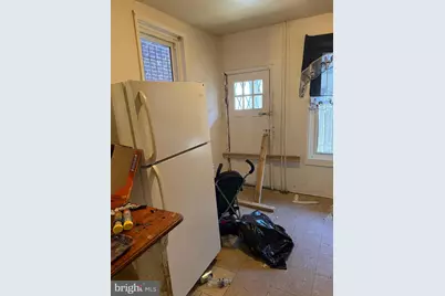 2003 S Norwood Street, Philadelphia, PA 19145 - Photo 9