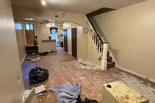 2003 S Norwood St, Philadelphia, PA 19145 - Photo 3