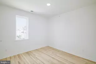 1842 E Harold St, Philadelphia, PA 19125 - Photo 7